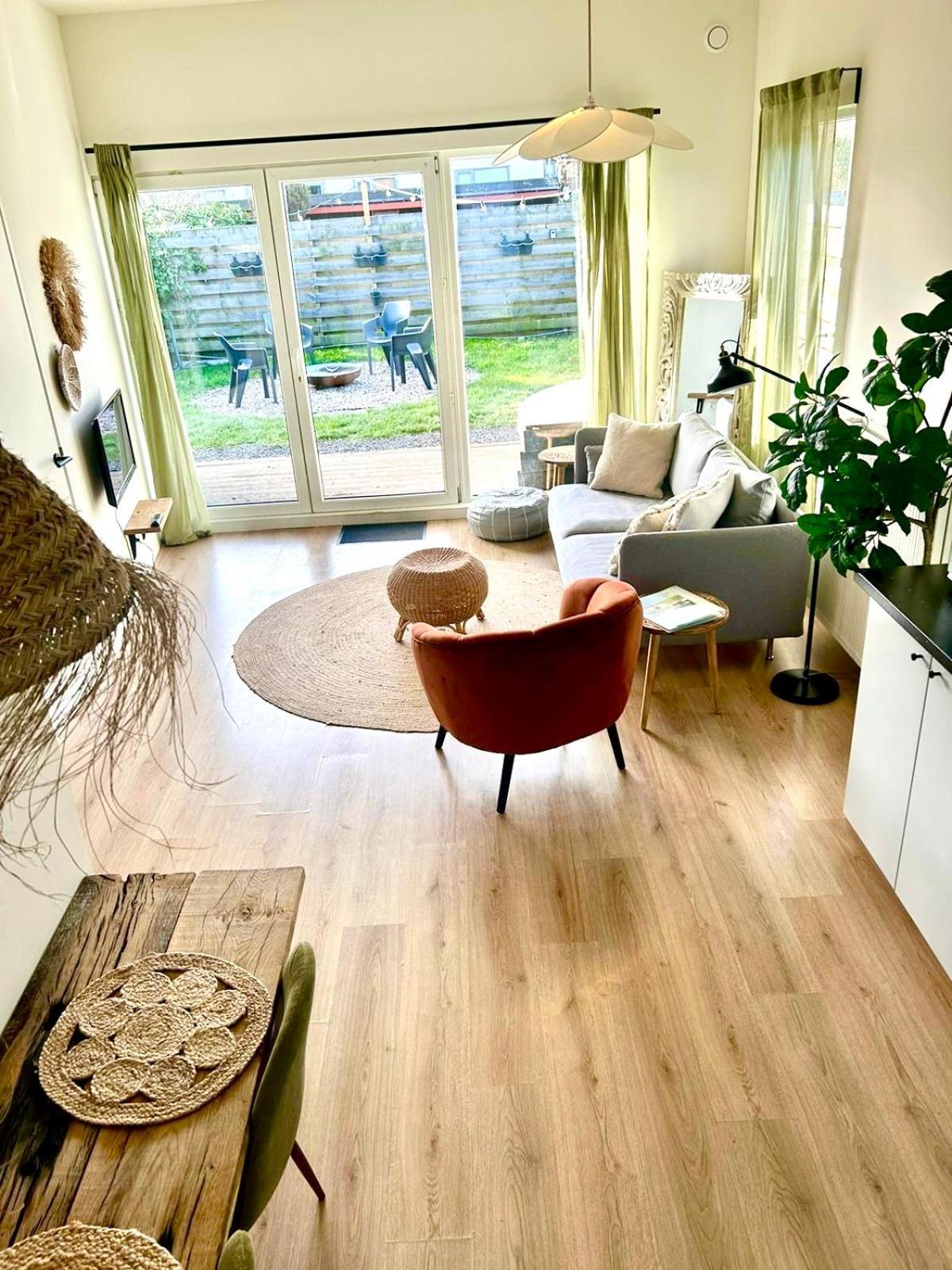 Family House With Garden & Jacuzzi & Sauna Near Amsterdam Vijfhuizen Ngoại thất bức ảnh