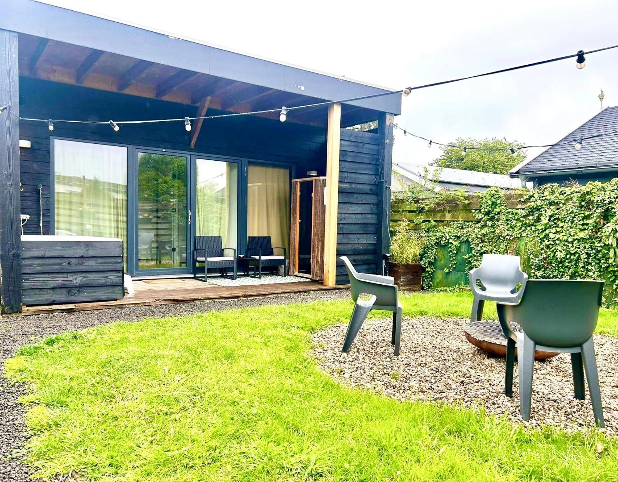 Family House With Garden & Jacuzzi & Sauna Near Amsterdam Vijfhuizen Ngoại thất bức ảnh
